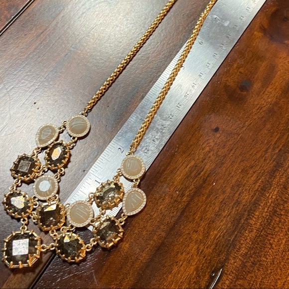 Vintage Golden Chain Romantic Cluster Matinee Brown Necklace - Picture 8 of 8